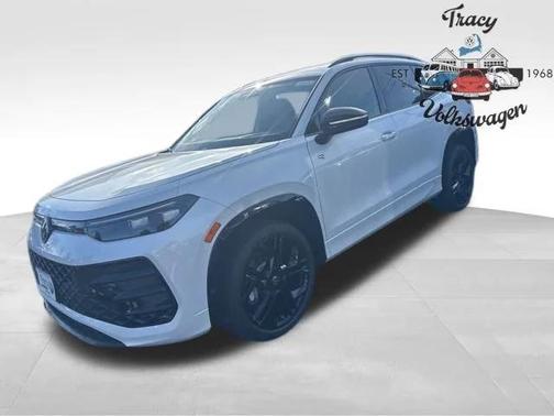 2026 Volkswagen Tiguan 2.0T SE R-Line Black 4MOTION