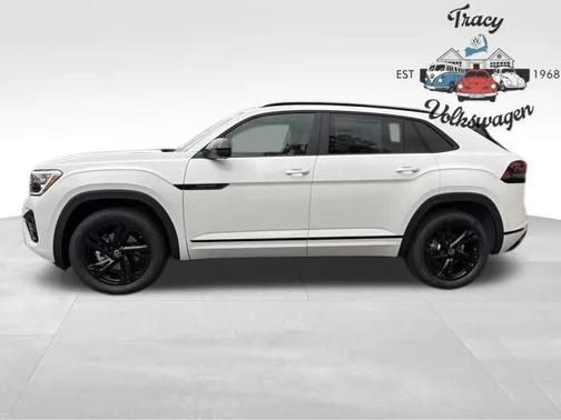 2026 Volkswagen Atlas Cross Sport 2.0T SEL