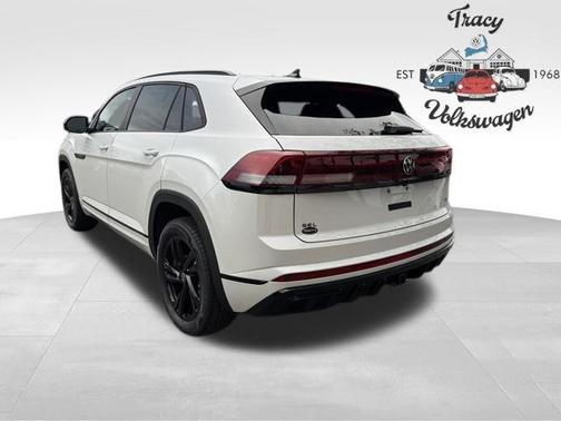 2026 Volkswagen Atlas Cross Sport 2.0T SEL
