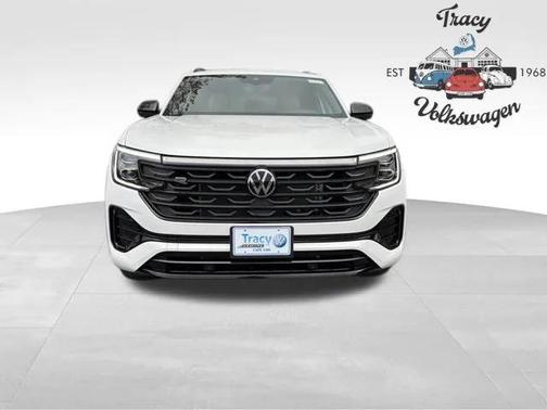 2026 Volkswagen Atlas Cross Sport 2.0T SEL