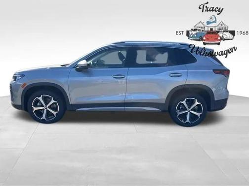 2025 Volkswagen Tiguan 2.0T SE 4MOTION