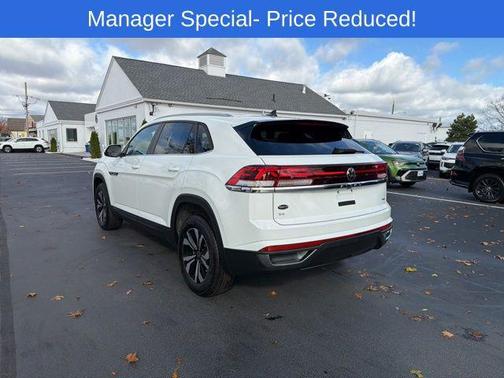2024 Volkswagen Atlas Cross Sport 2.0T SE