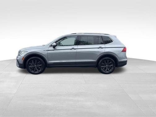 2024 Volkswagen Tiguan 2.0T SE 4MOTION