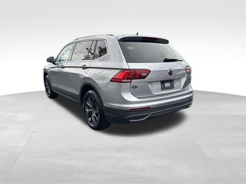 2024 Volkswagen Tiguan 2.0T SE 4MOTION