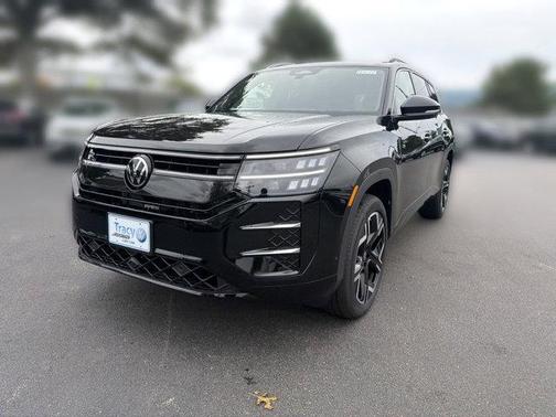 Deep Black Pearl 2027 Volkswagen Atlas SEL Premium R-Line
