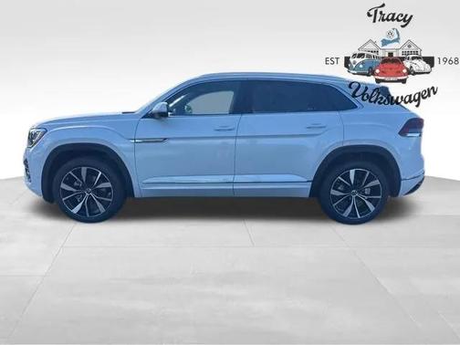 2026 Volkswagen Atlas Cross Sport 2.0T SEL Premium