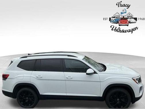 2025 Volkswagen Atlas 2.0T SE w/Technology 4MOTION