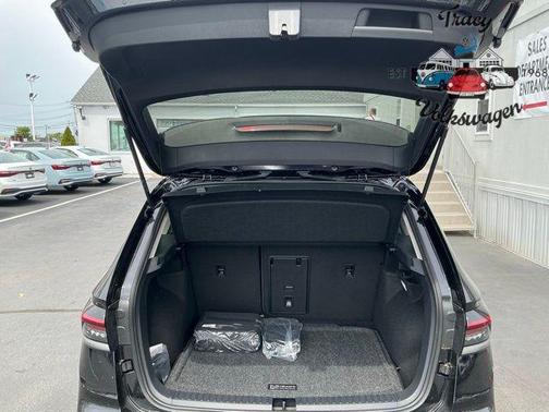 2025 Volkswagen Taos 1.5T SEL