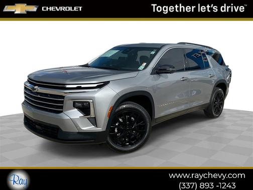 2024 Chevrolet Traverse LT