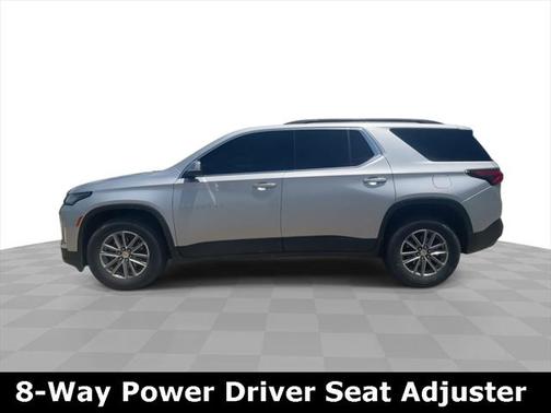 2022 Chevrolet Traverse LT Leather