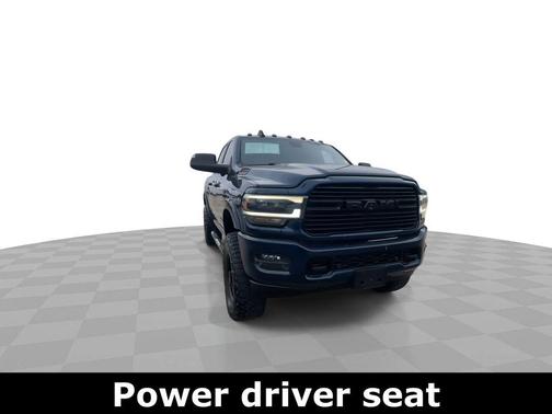 2020 RAM 2500 Laramie Crew Cab 4X4 6'4' Box