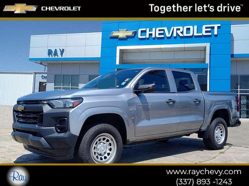 Sterling Gray Metallic 2024 Chevrolet Colorado WT
