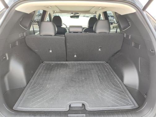 Black Pearl 2024 Hyundai TUCSON Limited