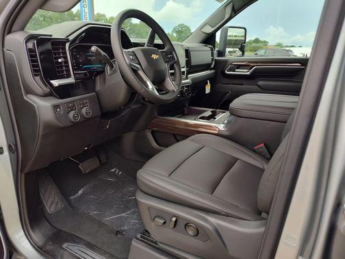 Sterling Gray Metallic 2026 Chevrolet Silverado 2500 LT