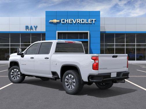 Summit White 2026 Chevrolet Silverado 2500 Custom