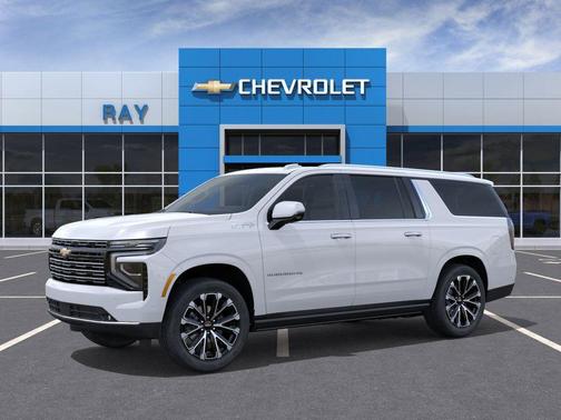 Polar White Tricoat 2026 Chevrolet Suburban High Country, RWD