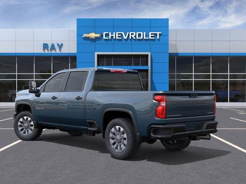 Lakeshore Blue Metallic 2026 Chevrolet Silverado 2500 Custom