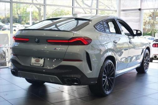 2024 BMW X6 M60i