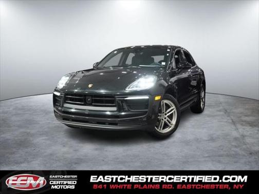 2023 Porsche Macan Base