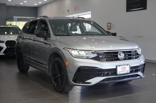 2022 Volkswagen Tiguan 2.0T SE R-Line Black 4MOTION