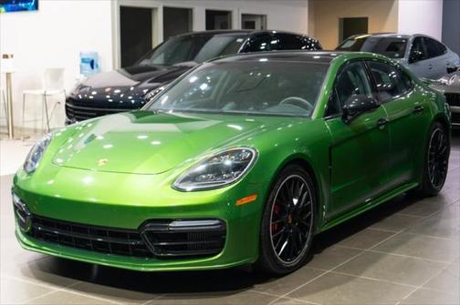 2019 Porsche Panamera GTS