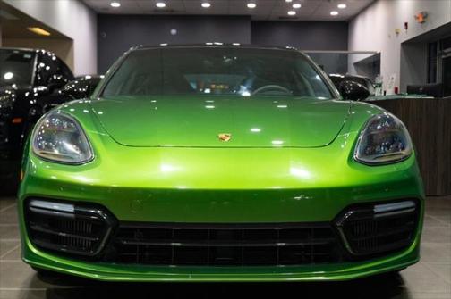 2019 Porsche Panamera GTS