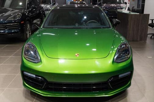 2019 Porsche Panamera GTS