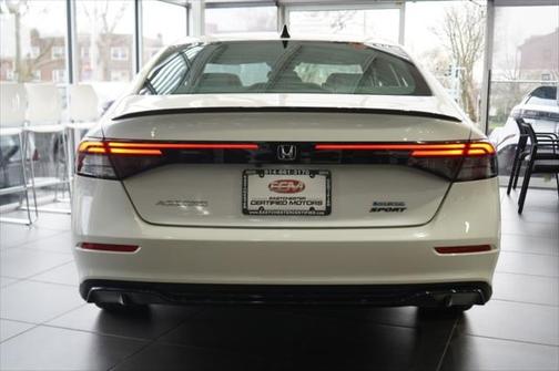2023 Honda Accord Hybrid Base