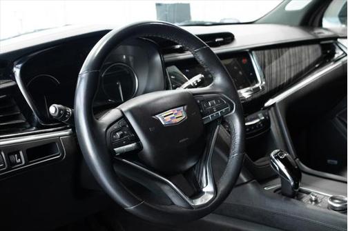 2023 Cadillac XT6 Premium Luxury AWD
