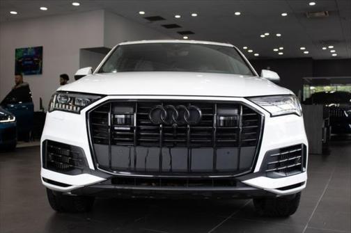 2022 Audi Q7 55 Prestige