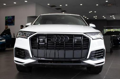 2022 Audi Q7 55 Prestige