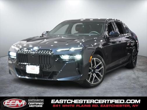 2024 BMW 750e i xDrive