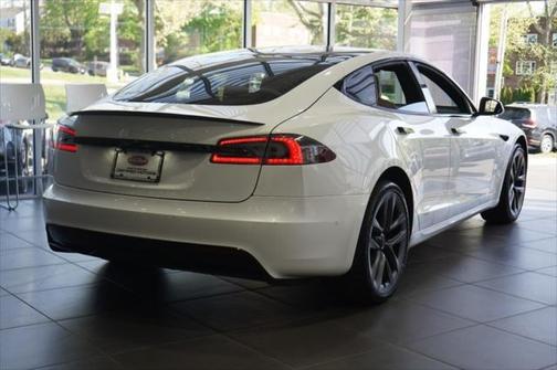 2021 Tesla Model S Plaid
