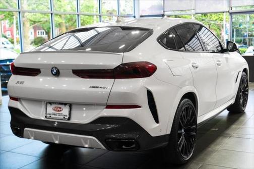 2021 BMW X6 xDrive40i