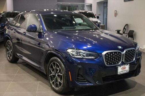 2022 BMW X4 xDrive30i