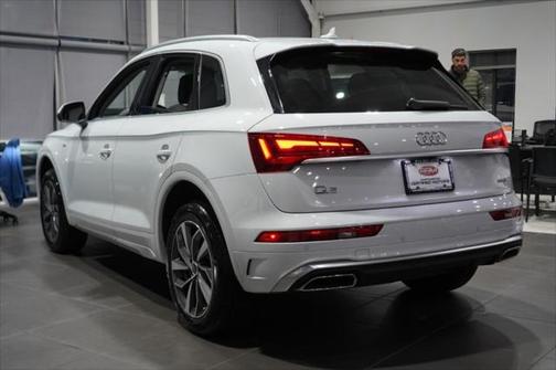 2024 Audi Q5 45 S line Premium Plus
