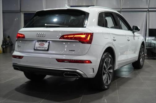 2024 Audi Q5 45 S line Premium Plus