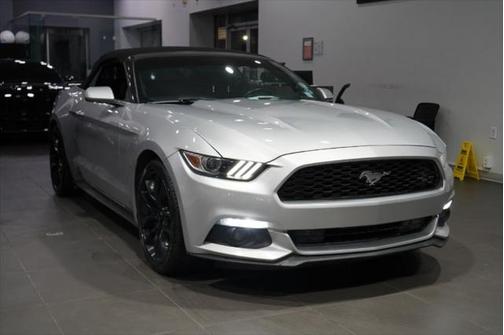 2016 Ford Mustang V6