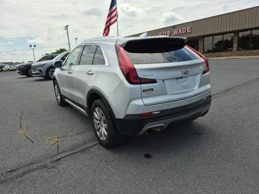 2020 Cadillac XT4 Premium Luxury
