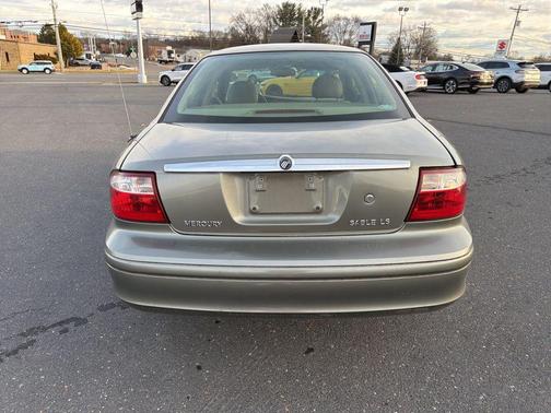 2004 Mercury Sable LS