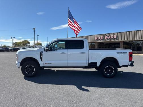 2025 Ford F-350 Platinum