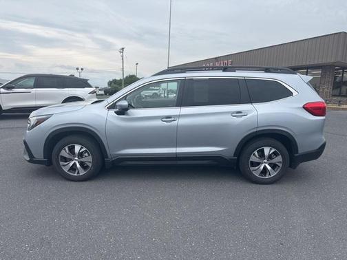 2025 Subaru Ascent Premium 8-Passenger