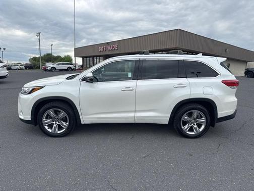 2017 Toyota Highlander Limited Platinum