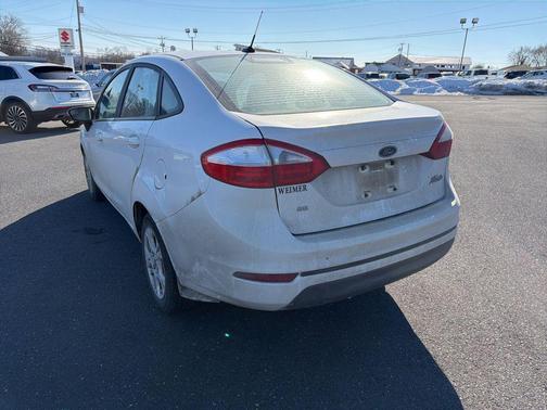 2016 Ford Fiesta SE