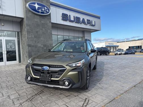 2025 Subaru Outback Premium