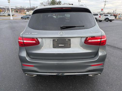 2017 Mercedes-Benz GLC 300 4MATIC