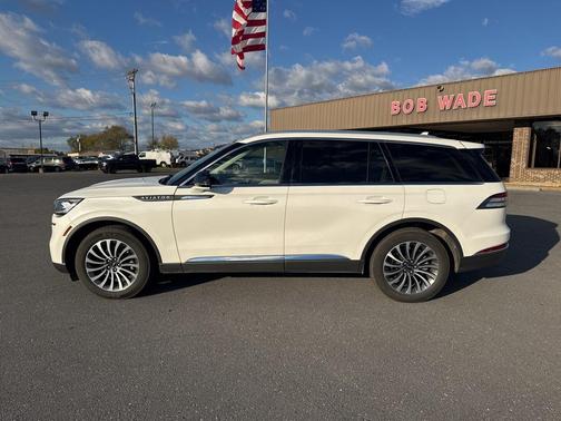 2024 Lincoln Aviator Premiere