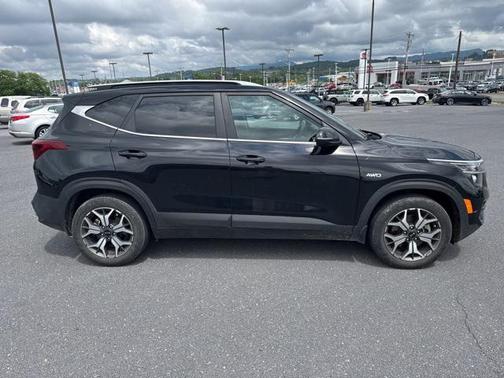 2021 Kia Seltos EX