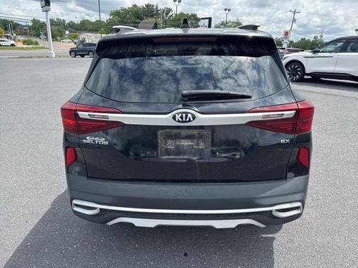 2021 Kia Seltos EX