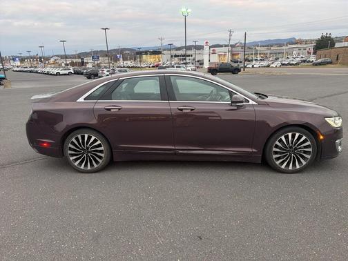 2018 Lincoln MKZ Black Label